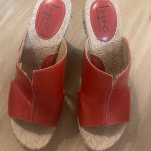 b.o.c. Women's Vibrant Red Mules